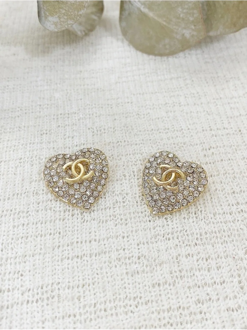 Fashion CHAN3L Gold Heart Crystal Logo Earrings